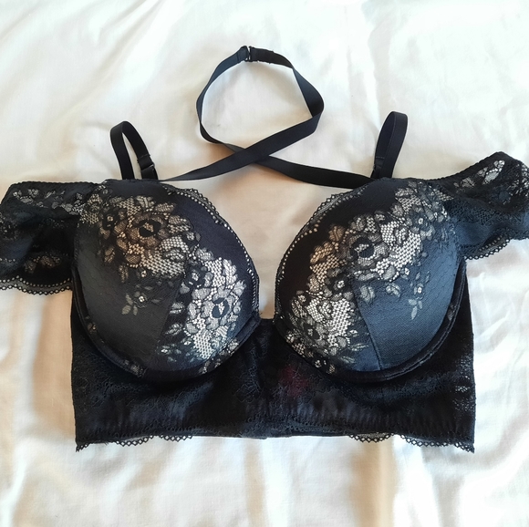 34D La Senza bra top